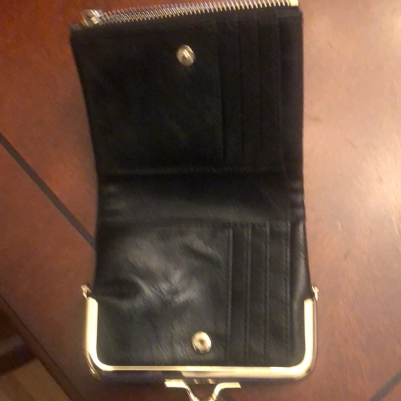 Wallet - Picture 2 of 6